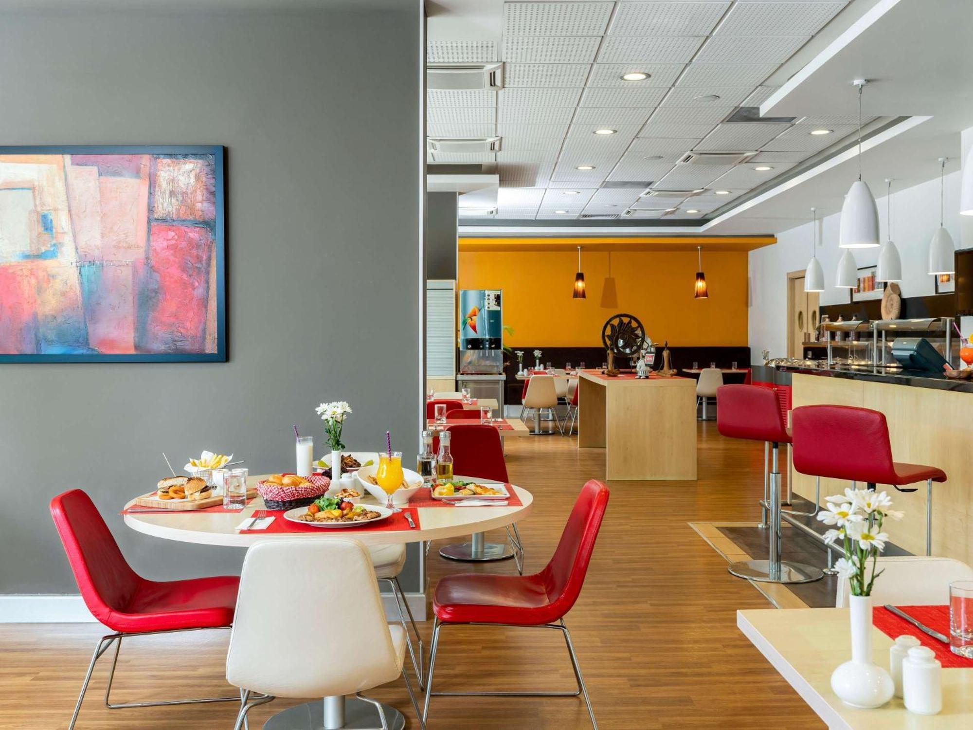Ibis Izmir Alsancak Hotel Eksteriør billede