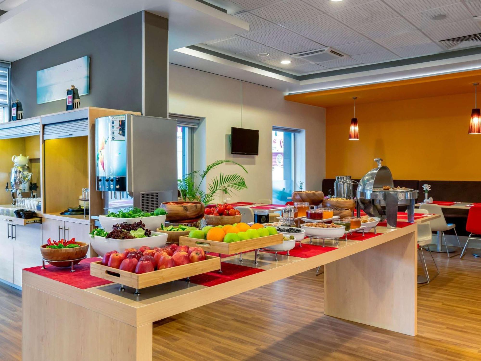 Ibis Izmir Alsancak Hotel Eksteriør billede