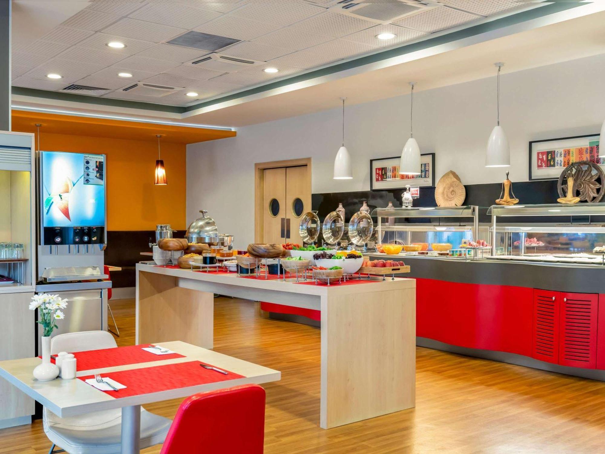 Ibis Izmir Alsancak Hotel Eksteriør billede