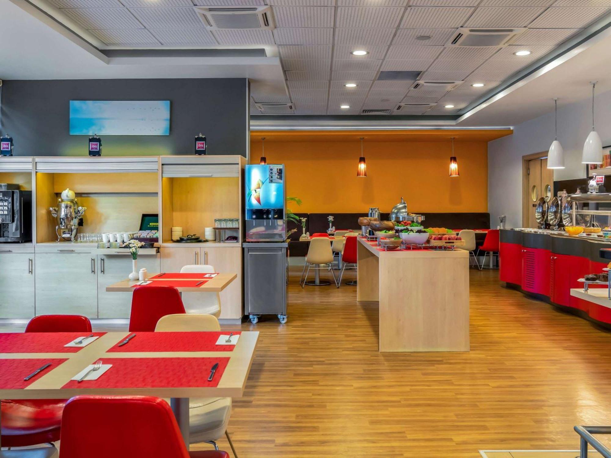 Ibis Izmir Alsancak Hotel Eksteriør billede