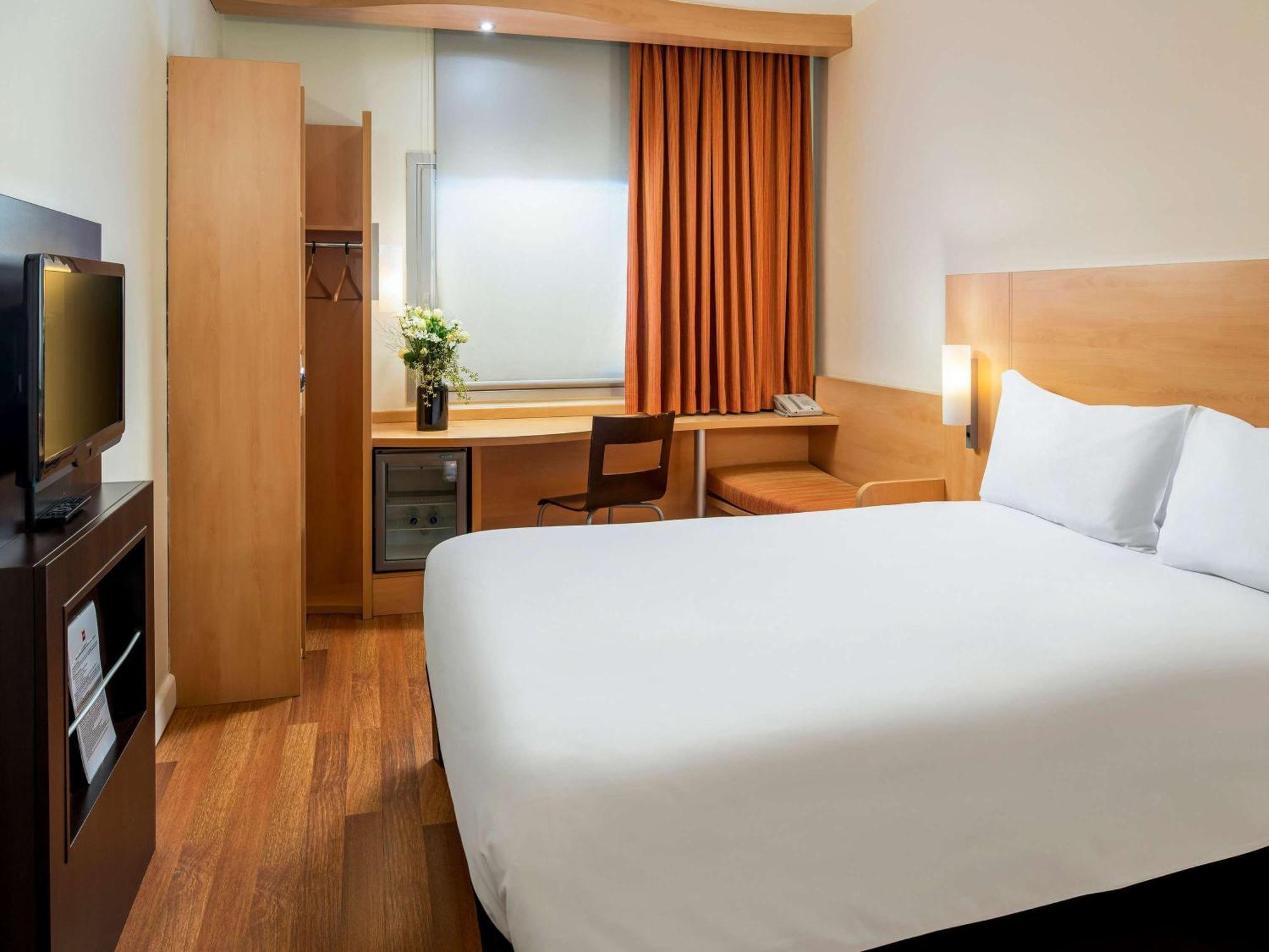 Ibis Izmir Alsancak Hotel Eksteriør billede